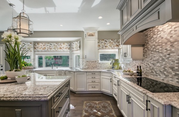 Top quality kitchen cabinets in Denver