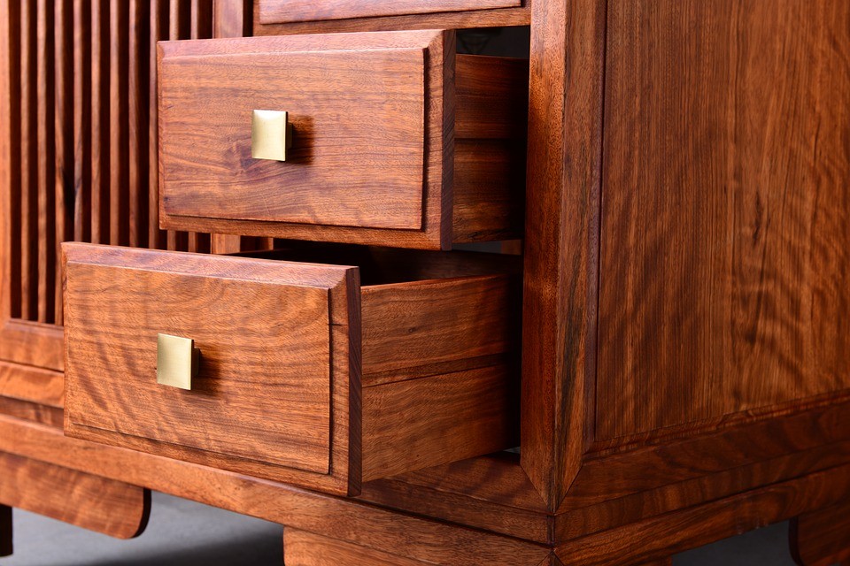 Choosing Cabinets to Boost the Style of Your Home Office
